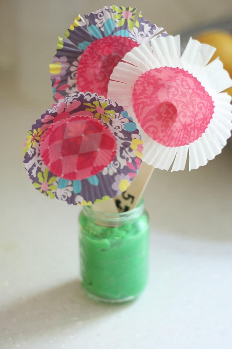 Make a bouquet of flowers with popsicle sticks Picked Just For You