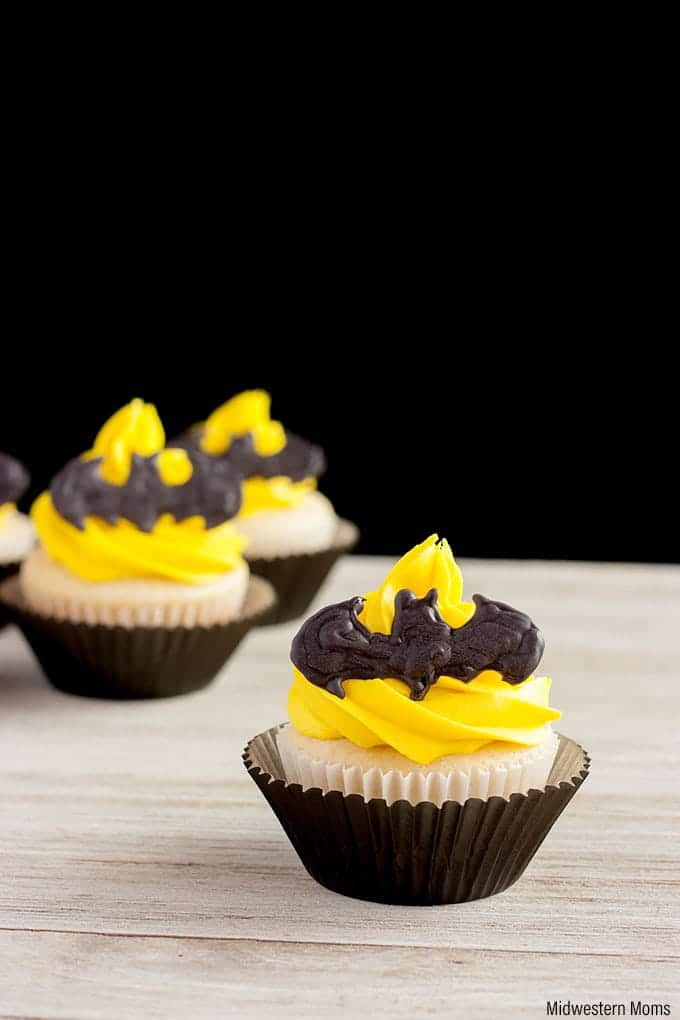 Nana Nana Nana Nana CUPCAKES