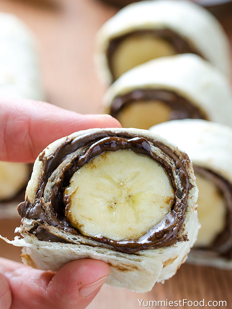 Chocolate Banana Sushi