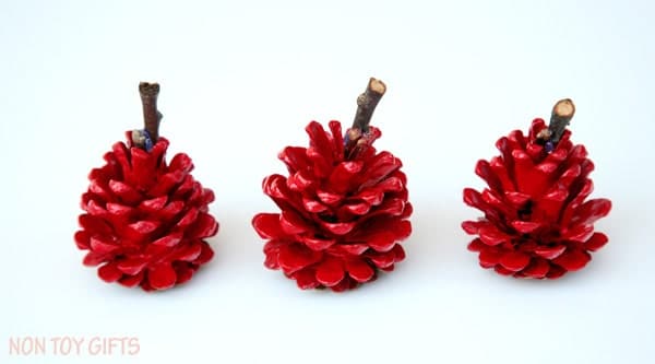 Painted Pinecone Apple Garland