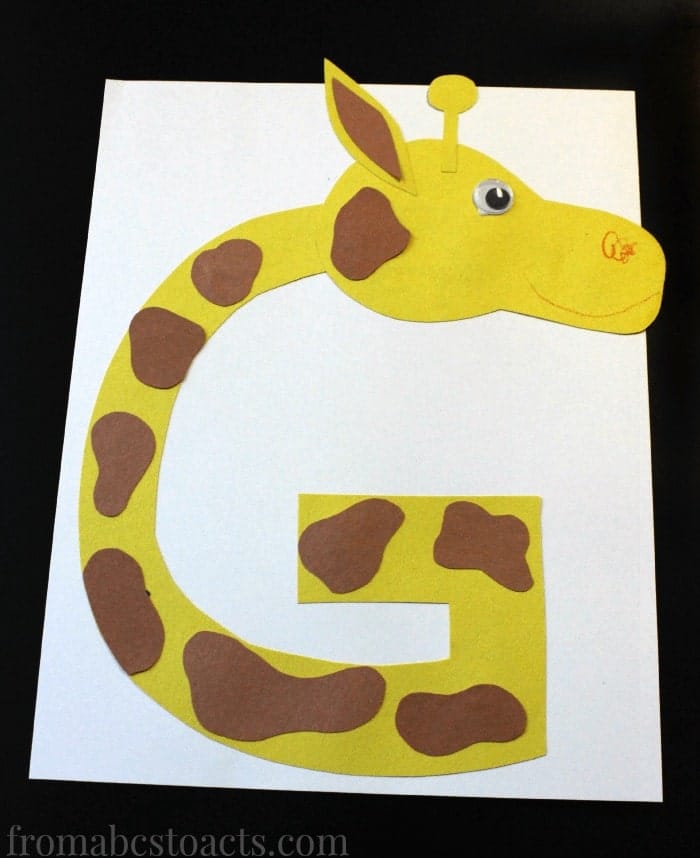 Capital G Giraffe Craft