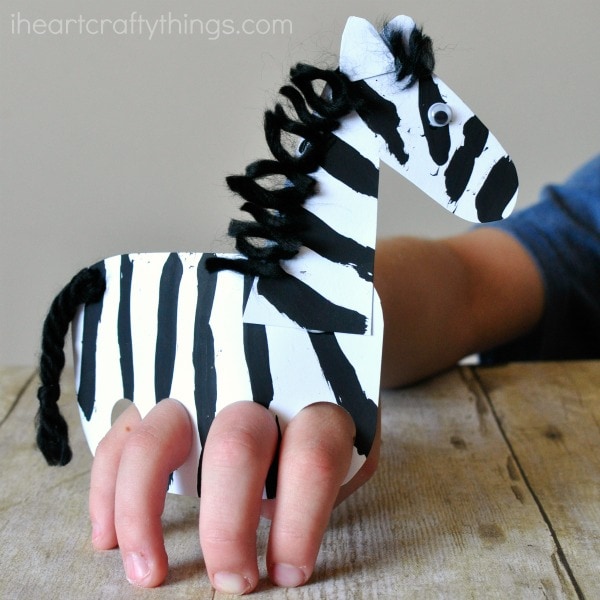 Zebra Cut Out Template from www.kidslovewhat.com