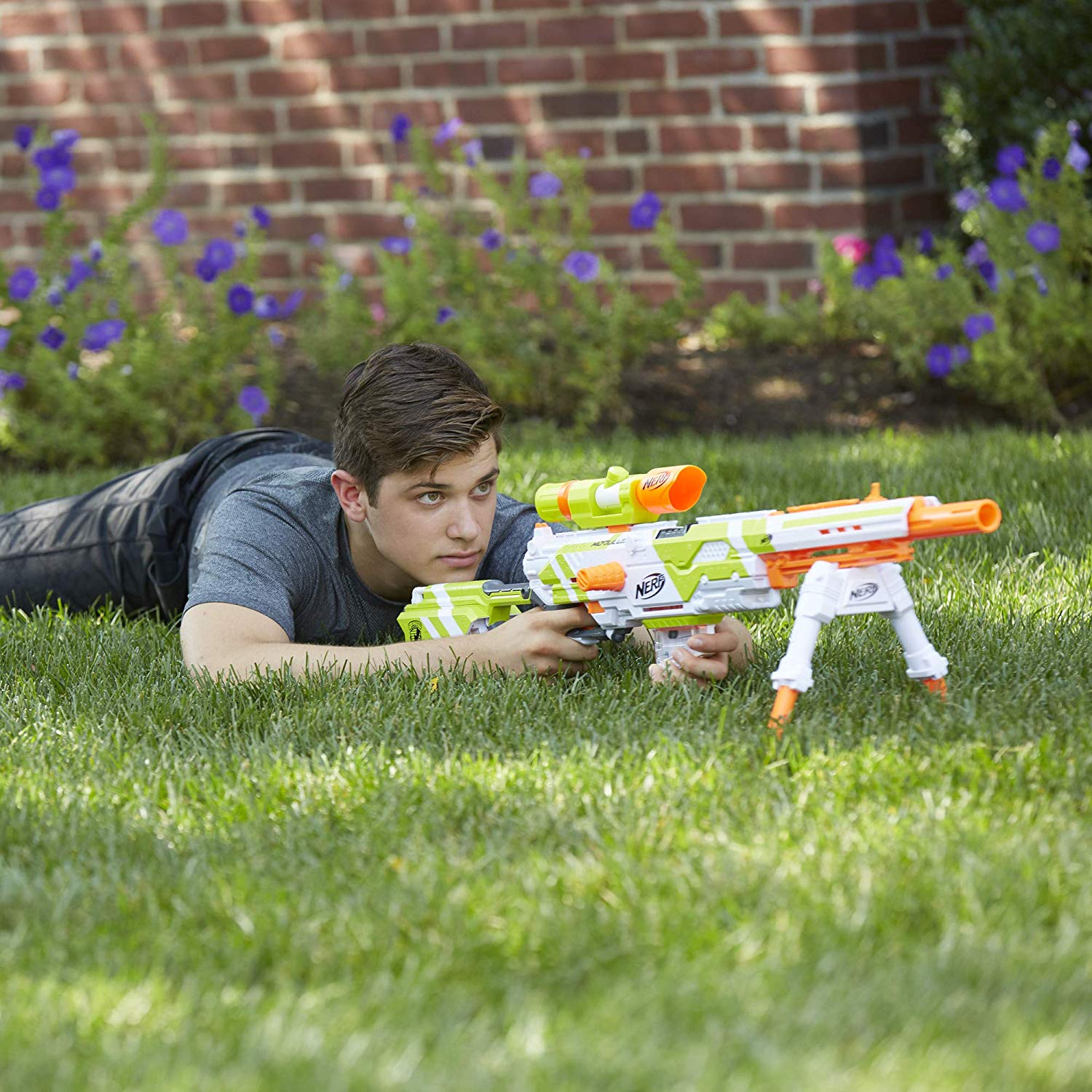 LONGSTRIKE Nerf Modulus Toy Blaster with Barrel Extension, Bipod, & Scope
