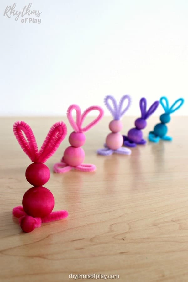 Hopping Along Pipe Cleaner Craft
