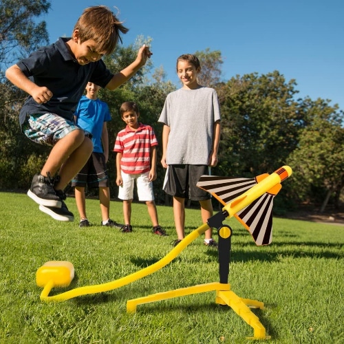 Stomp Rocket Stunt Planes
